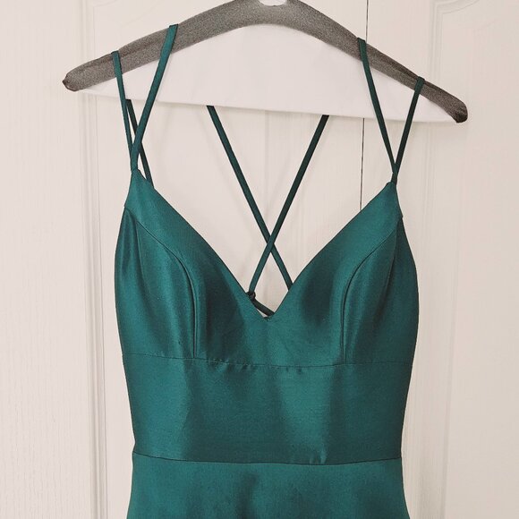 1ère Avenue Ball Gown/Prom Dress in Emerald Green Like NEW Size 4 - Picture 5 of 9